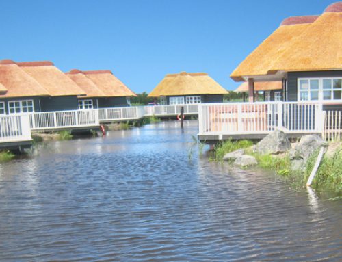 Opførelse af fiskehytter og legeland